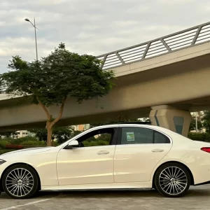 Mercedes c200 2023